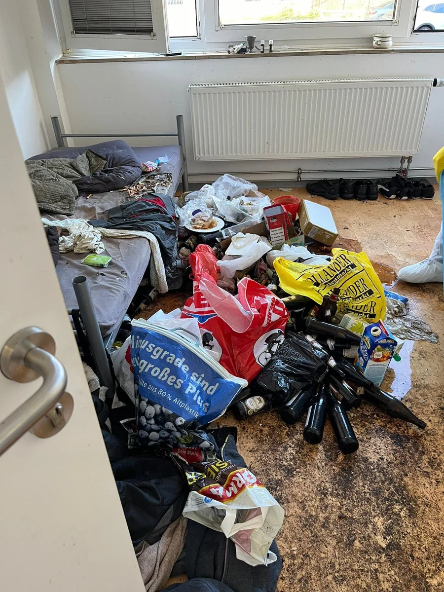 Raum vor einer Entrümpelung